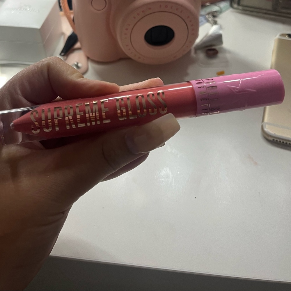 COPY - Jeffree supreme gloss